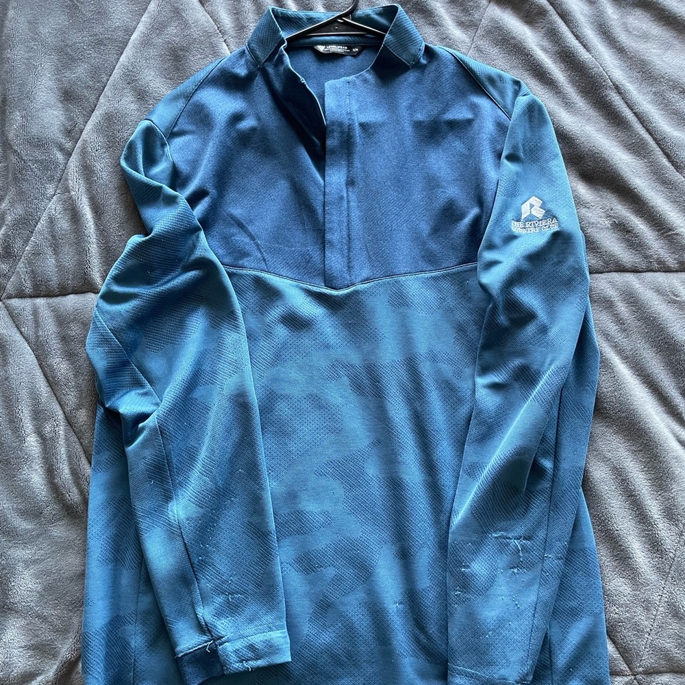 Levelwear 1/4 zip w/ Riviera CC logo